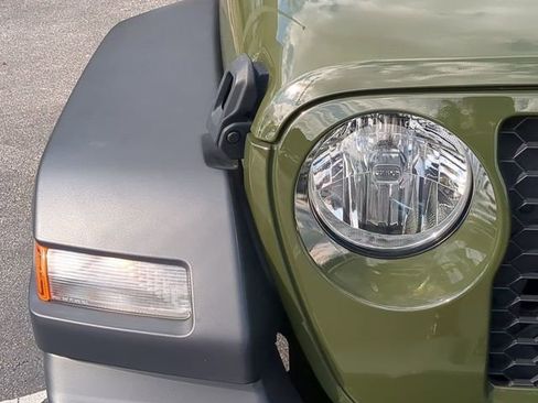 Certified 2024 Jeep Wrangler Unlimited Sport image 10