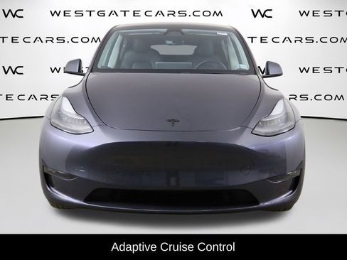 Used 2023 Tesla Model Y Long Range image 2