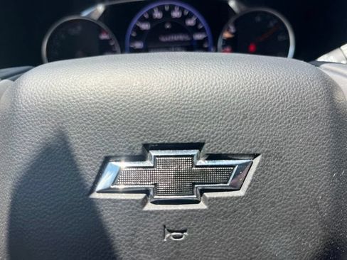 Used 2025 Chevrolet Blazer RS FWD image 33