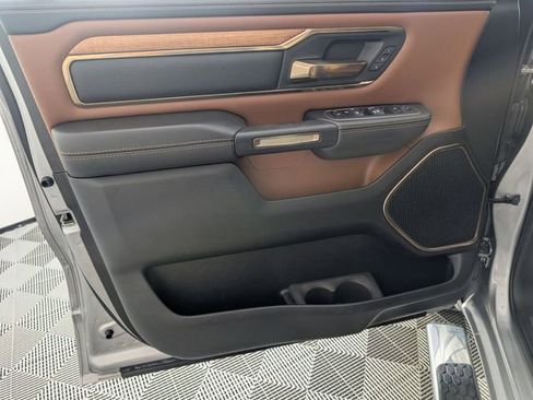 Used 2023 RAM 1500 Limited AWD/4WD image 10