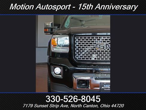 Used 2016 GMC Sierra 3500 Denali w/ Duramax Plus Package AWD/4WD image 5