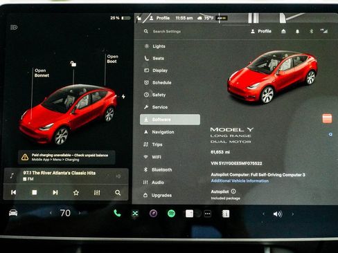 Used 2021 Tesla Model Y Long Range image 24