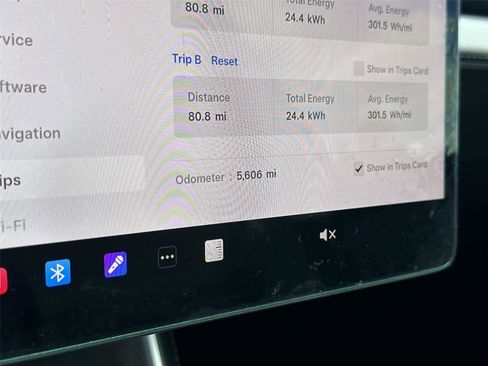 Used 2026 Tesla Model Y Long Range RWD image 20