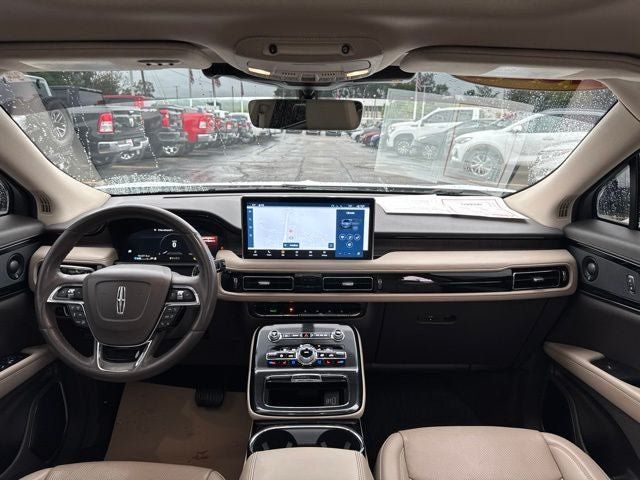 Used 2022 Lincoln Nautilus Reserve w/ Equipment Group 201A AWD/4WD image 27