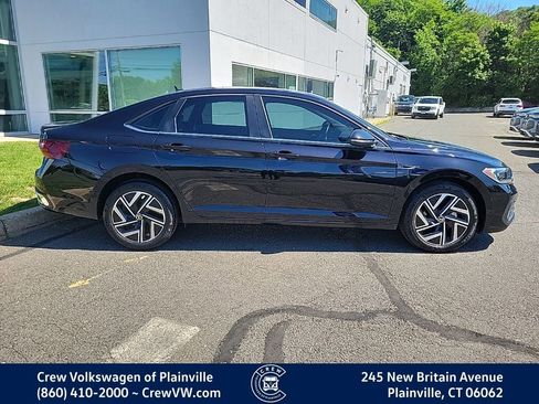 Certified 2024 Volkswagen Jetta SEL FWD image 33