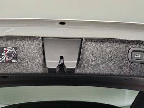 Certified 2026 Volvo XC90 B6 Plus w/ Protection Package Premier AWD/4WD image 44
