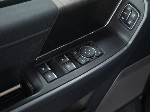 Used 2022 Ford F150 Lariat w/ Equipment Group 502A High image 18