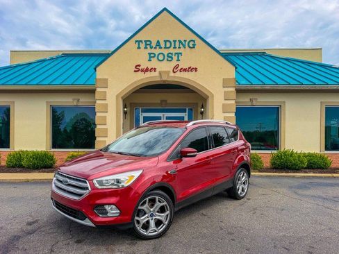Used 2017 Ford Escape Titanium w/ Equipment Group 301A FWD image 26
