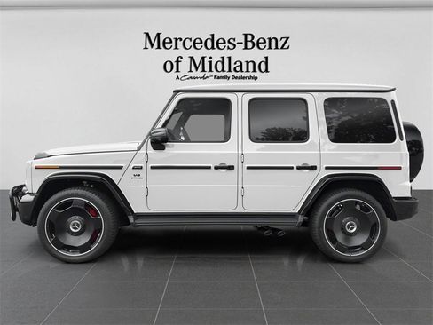 New 2026 Mercedes-Benz G 63 AMG 4MATIC image 3