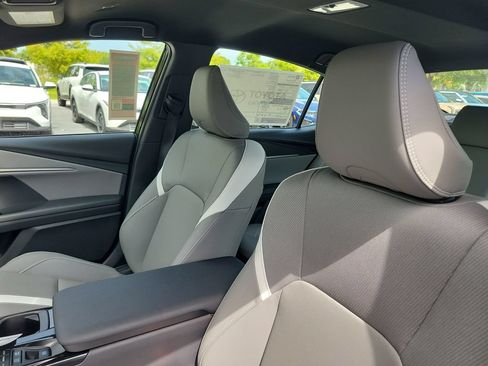 New 2026 Toyota Camry SE w/ Convenience Package FWD image 21