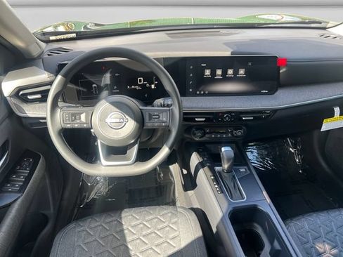 New 2026 Nissan Kicks SV AWD/4WD image 12