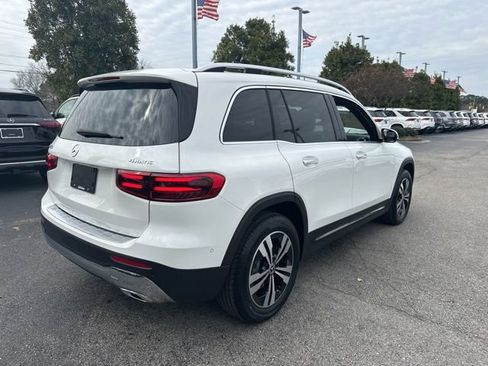 New 2026 Mercedes-Benz GLB 250 4MATIC image 7