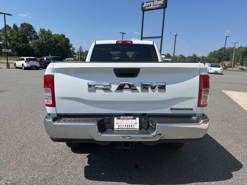 Used 2024 RAM 2500 Big Horn w/ Off Road Package AWD/4WD image 6