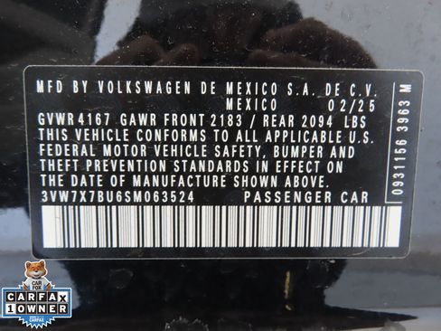 Used 2025 Volkswagen Jetta SE image 29