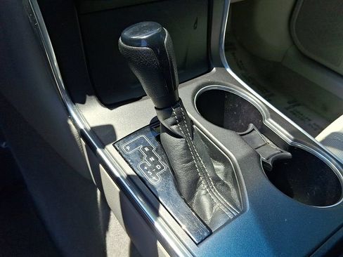 Used 2015 Toyota Camry LE FWD image 15
