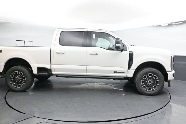 Used 2026 Ford F350 Platinum AWD/4WD image 12