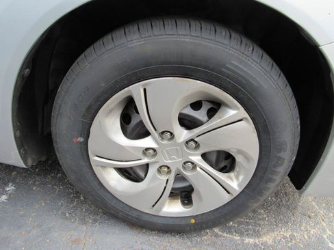 Used 2015 Honda Civic LX image 9