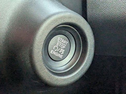 New 2026 RAM ProMaster 1500 w/ Convenience Group image 24