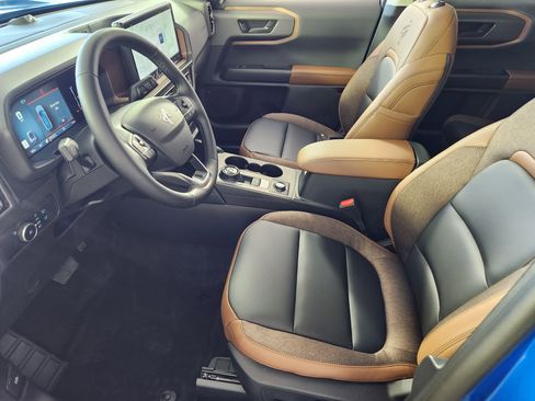 New 2026 Ford Bronco Sport Outer Banks w/ Outer Banks Tech Package+ AWD/4WD image 11