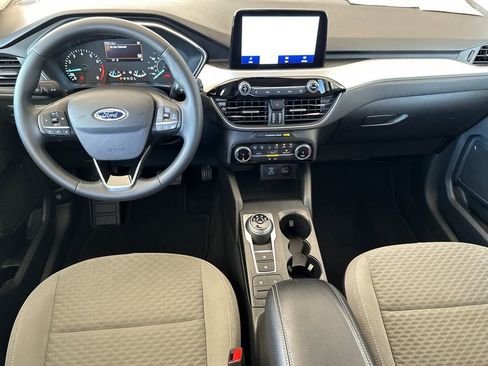 Used 2022 Ford Escape SE w/ SE Sport Appearance Package image 15