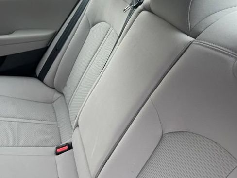 Used 2019 Hyundai Sonata SE FWD image 12
