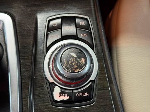Used 2011 BMW 528i Sedan RWD image 31