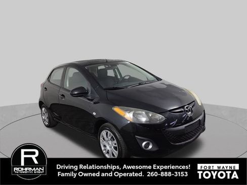 Used 2014 MAZDA MAZDA2 Sport FWD image 4