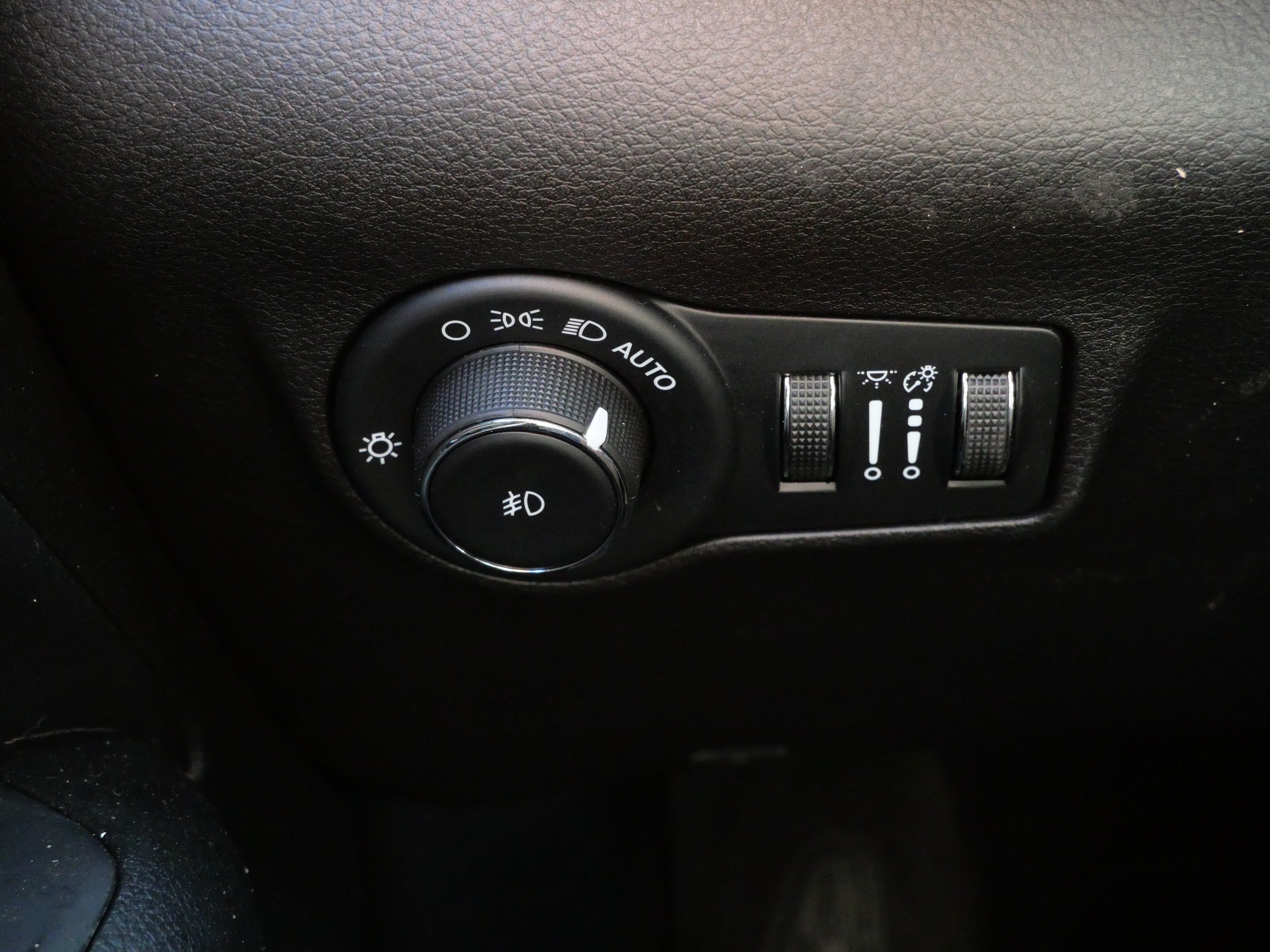 Used 2023 Jeep Compass High Altitude AWD/4WD image 26