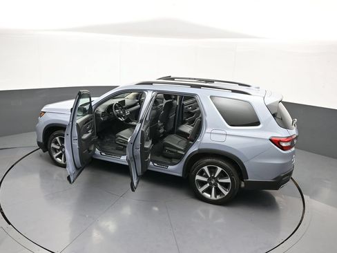 Certified 2024 Honda Pilot Elite image 47