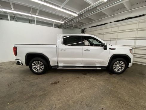 Used 2022 GMC Sierra 1500 Denali image 7