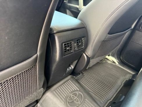 Used 2020 Toyota 4Runner SR5 Premium w/ Moonroof Package AWD/4WD image 60