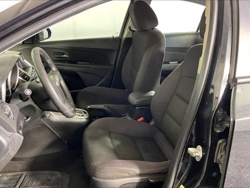 Used 2013 Chevrolet Cruze LT FWD image 29