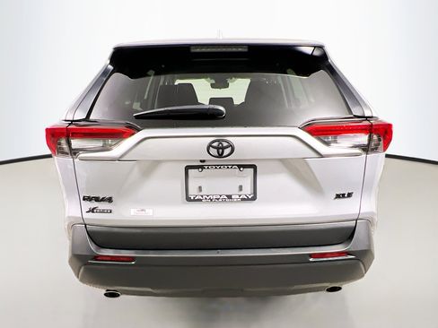 Used 2025 Toyota RAV4 XLE w/ Convenience Package FWD image 6