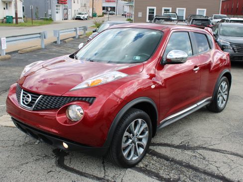 Used 2011 Nissan Juke SL w/ Sport Pkg AWD/4WD image 1