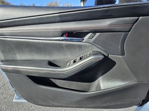 Used 2024 MAZDA MAZDA3 s image 30