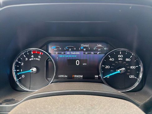 Used 2021 Ford F250 Lariat image 25