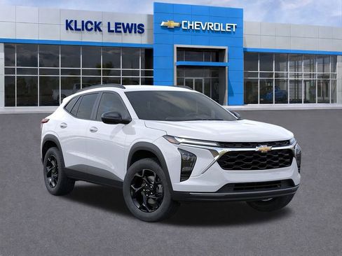 New 2026 Chevrolet Trax LT w/ Midnight Edition image 7