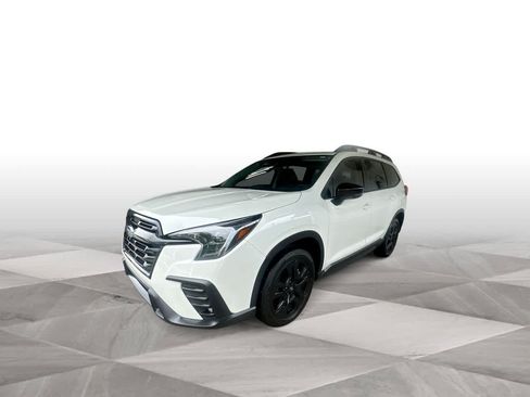 Used 2025 Subaru Ascent Bronze Edition AWD/4WD image 4