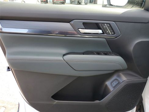 New 2026 GMC Terrain AT4 w/ Convenience Package III image 20