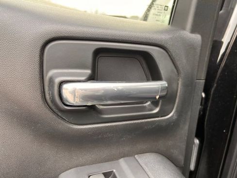 Used 2022 Chevrolet Silverado 1500 LT image 25