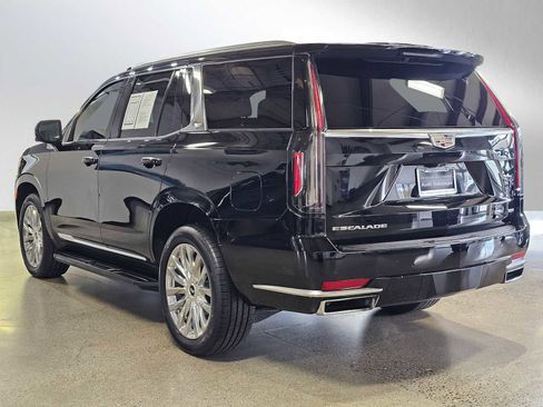 Used 2023 Cadillac Escalade Premium Luxury w/ Performance Package AWD/4WD image 5