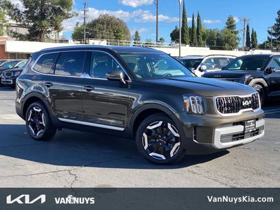 New 2025 Kia Telluride EX