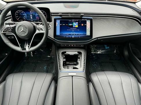Certified 2025 Mercedes-Benz E 350 Sedan image 17