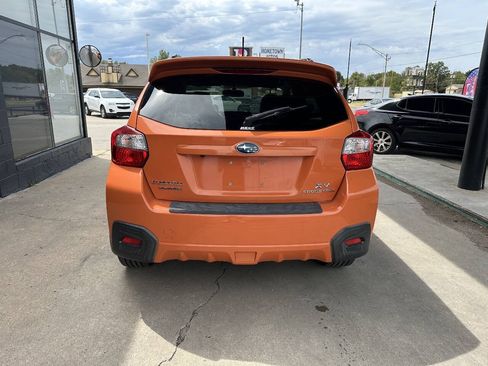 Used 2014 Subaru Crosstrek 2.0i Limited w/ Popular Package #2 AWD/4WD image 7