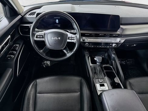 Certified 2023 Kia Telluride S AWD/4WD image 3