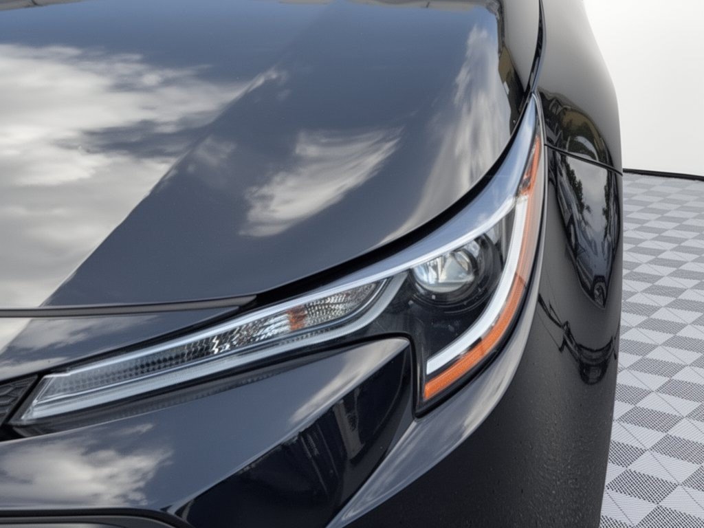 Certified 2022 Toyota Corolla LE FWD image 12