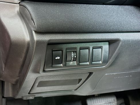 Used 2022 Subaru Legacy Premium AWD/4WD image 10