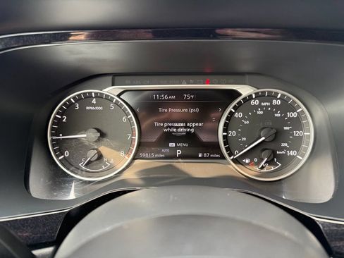 Used 2023 Nissan Pathfinder Rock Creek AWD/4WD image 13