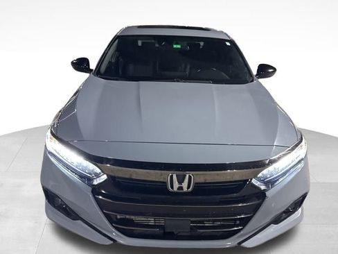 Used 2021 Honda Accord Sport image 2