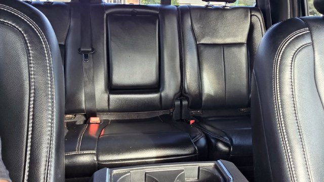 Used 2019 Ford F150 Lariat w/ Equipment Group 502A Luxury AWD/4WD image 26